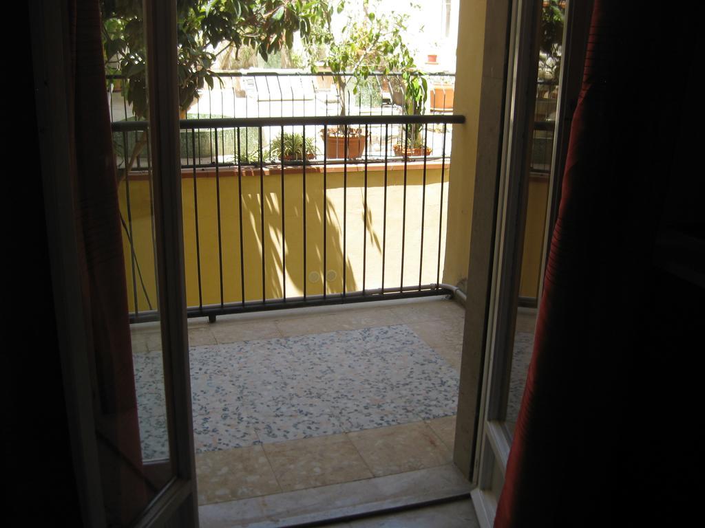 Apartment Casa Francesca Syrakusa Rum bild